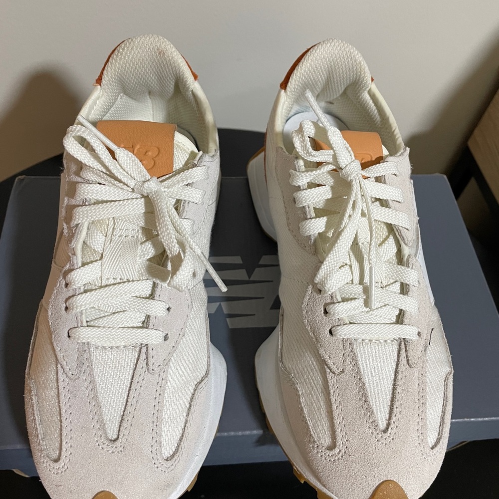 New Balance Women's White Cream Sneakers with Tan Accents